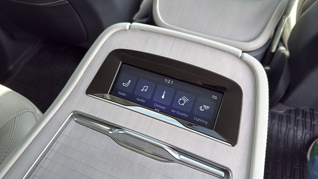 2025 Lincoln Navigator