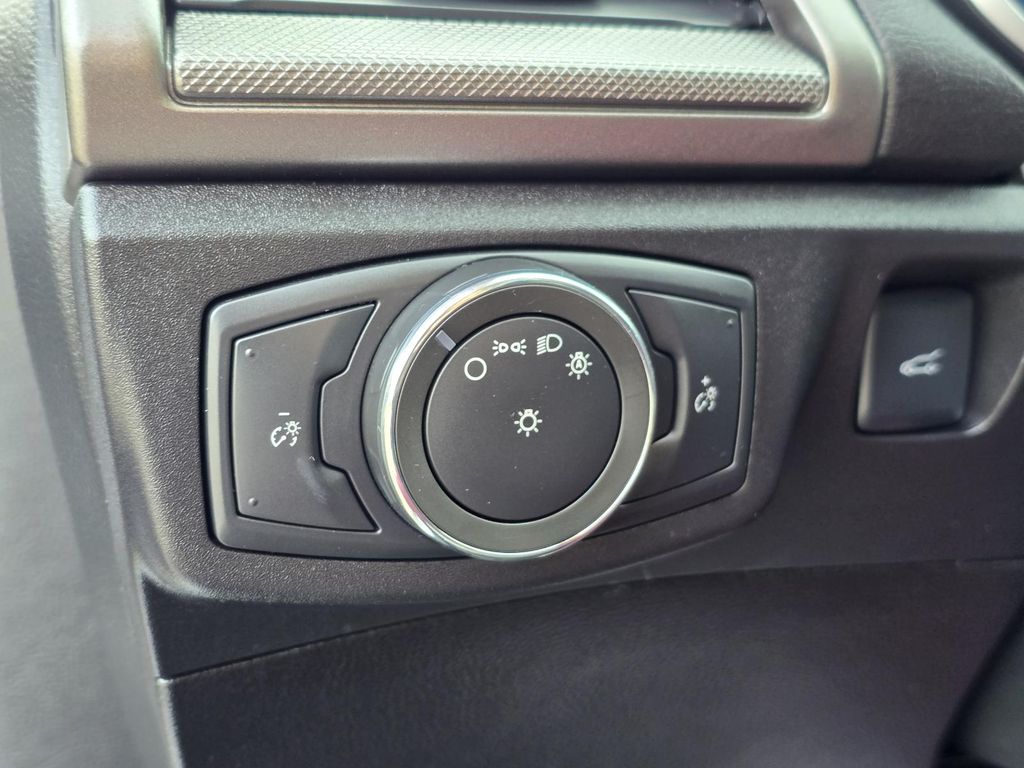 Used 2018 Ford Fusion Hybrid S 4D Sedan