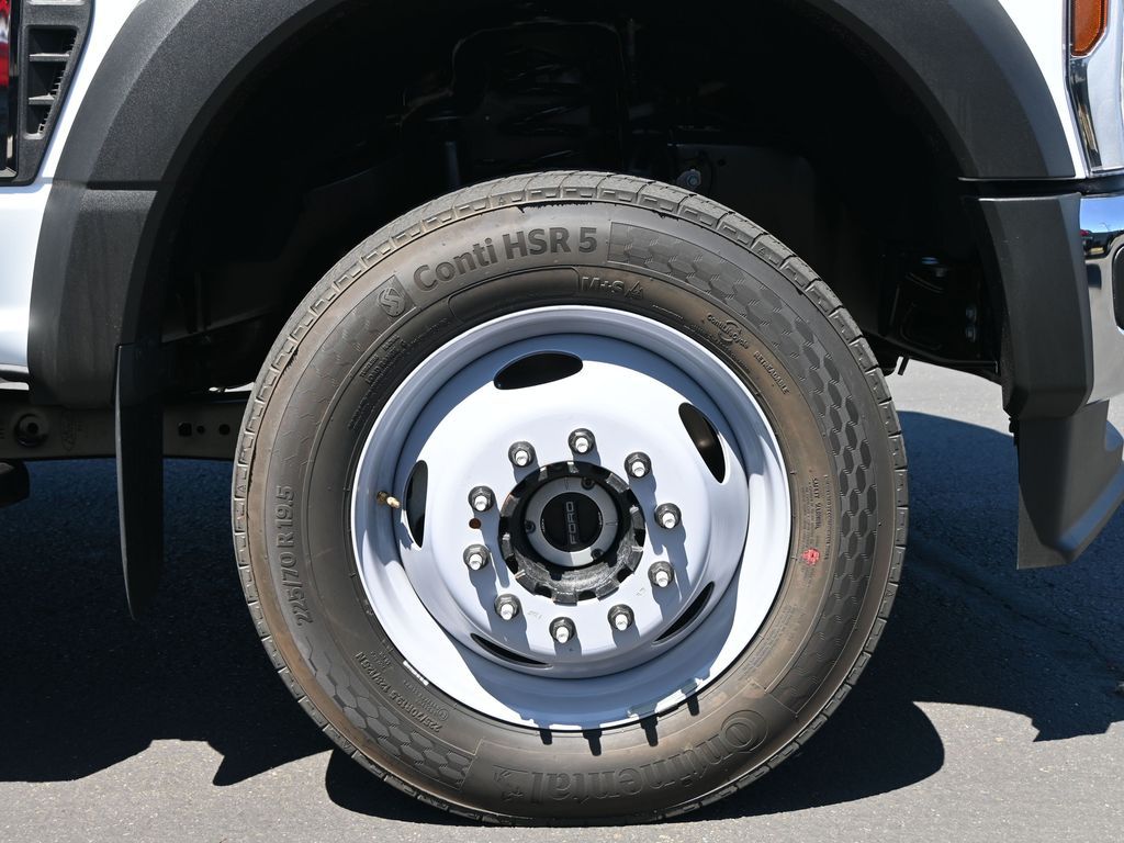 2025 Ford F-450 Super Duty 