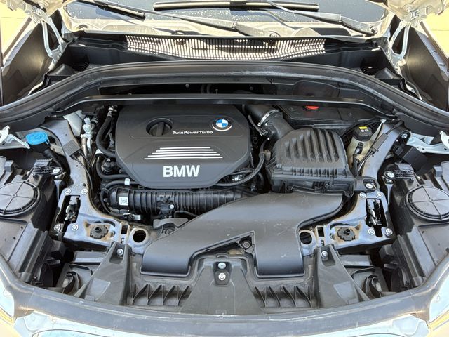 Used 2019 White BMW xDrive28i image 34