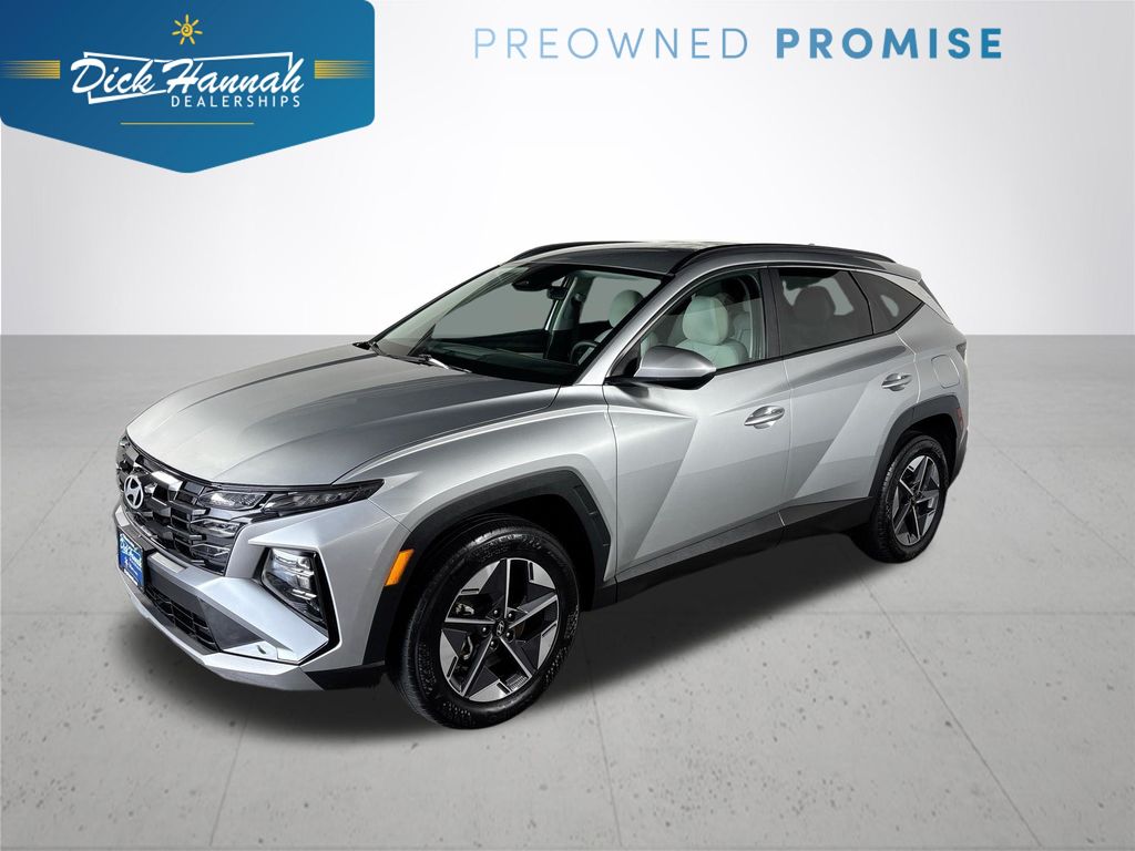 Shimmering Silver 2025 Hyundai Tucson SUV / Crossover All-Wheel Drive 8-Speed Automatic