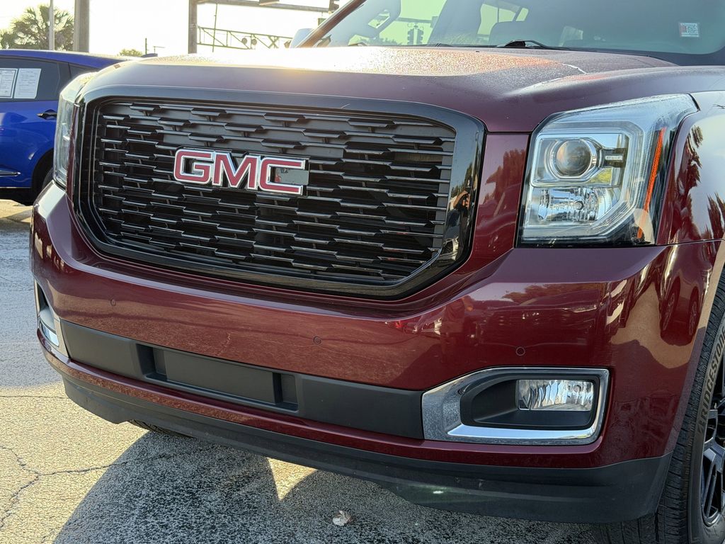 used 2019 GMC Yukon XL car, priced at $23,692
