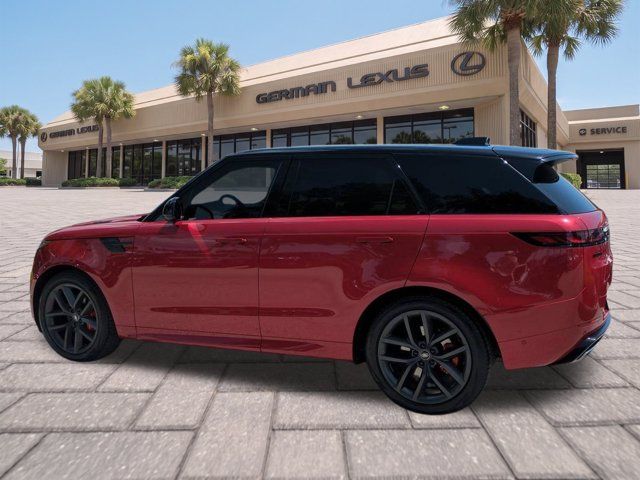 Used 2024 Red Land Rover Dynamic SE image 6
