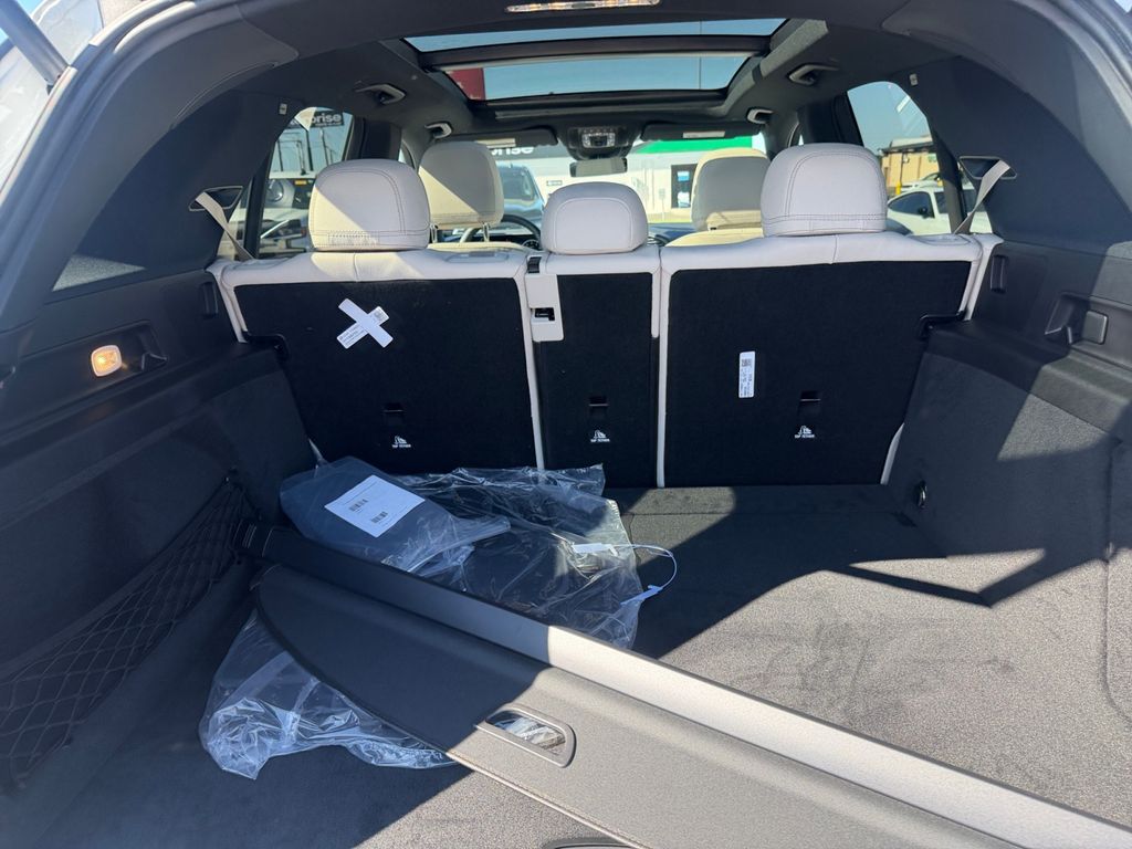 new 2026 Mercedes-Benz GLE car