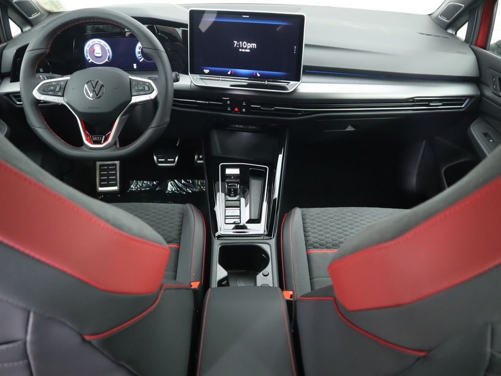 Thumbnail: 2025 Volkswagen Golf - 13