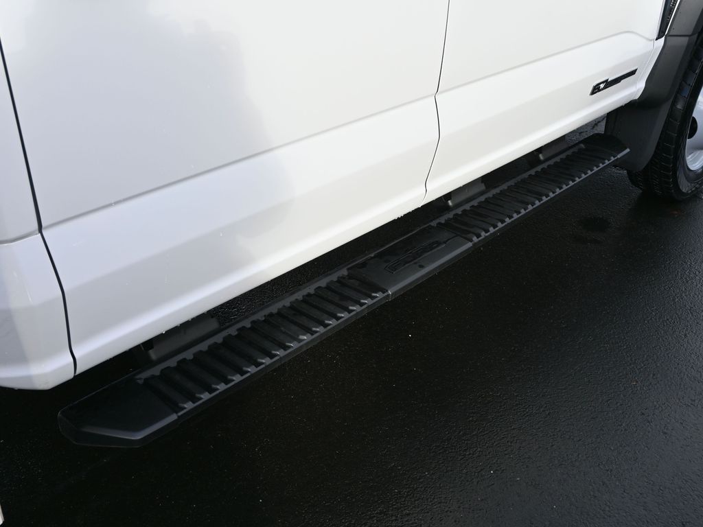 2026 Ford F-550 Chassis XL