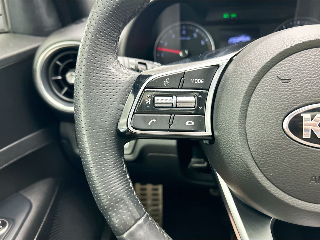 Thumbnail: 2020 Kia Forte - 11