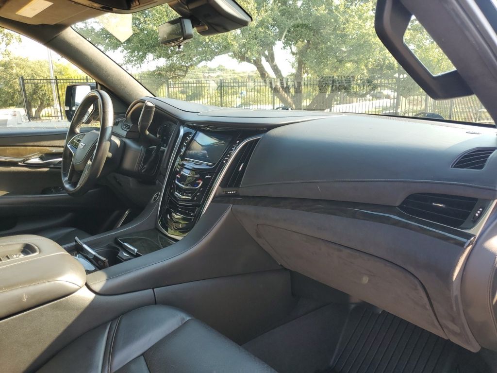 Used Car 2020 Cadillac Escalade  Platinum Edition For Sale In Austin, Texas