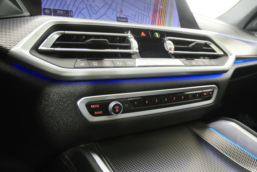 Thumbnail: 2022 BMW X6 - 27