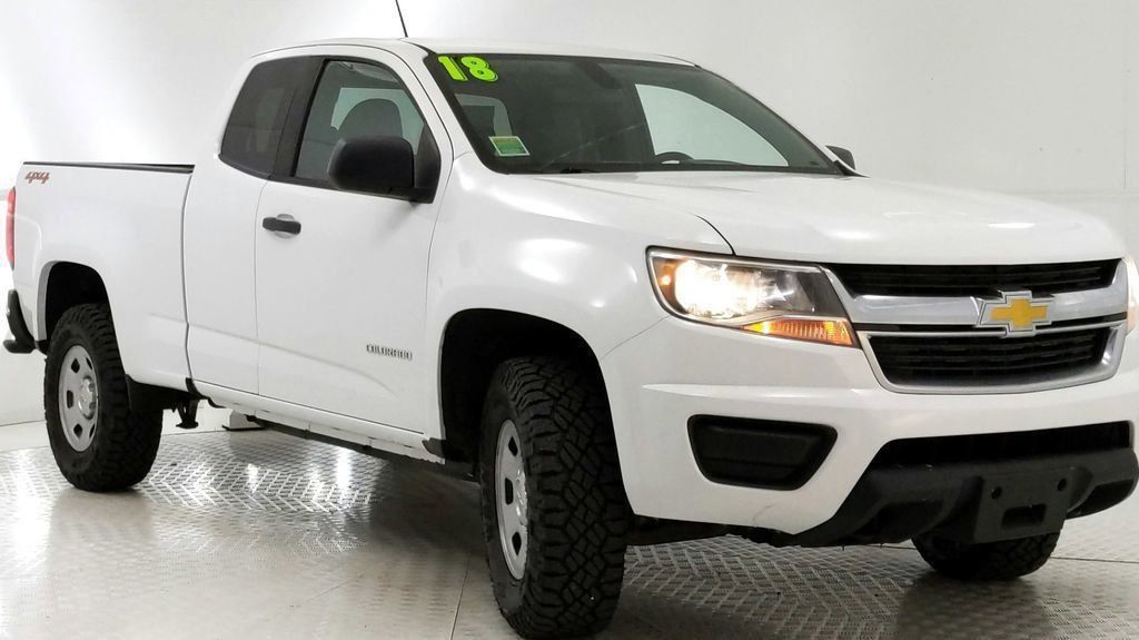 Summit White 2018 Chevrolet Colorado Work Truck Extended Cab LB 4WD Pickup Truck Four-Wheel Drive 6-Speed Automatic