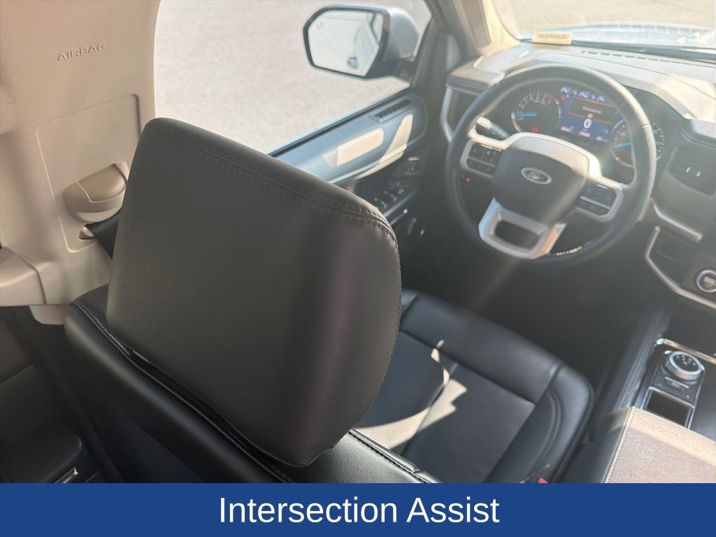 2023 Ford Expedition XLT