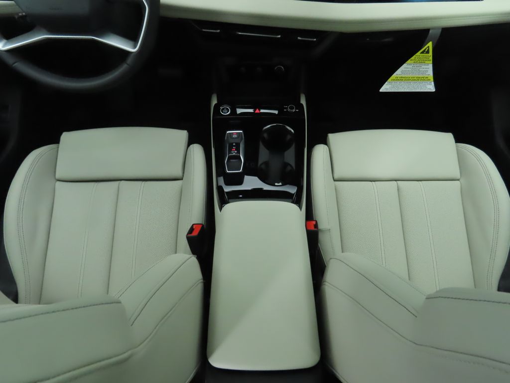 2025 Audi Q6 e-tron Premium 18