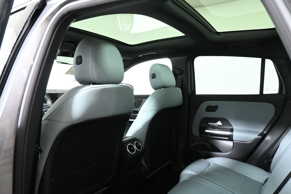 Thumbnail: 2026 Mercedes-Benz GLA - 25