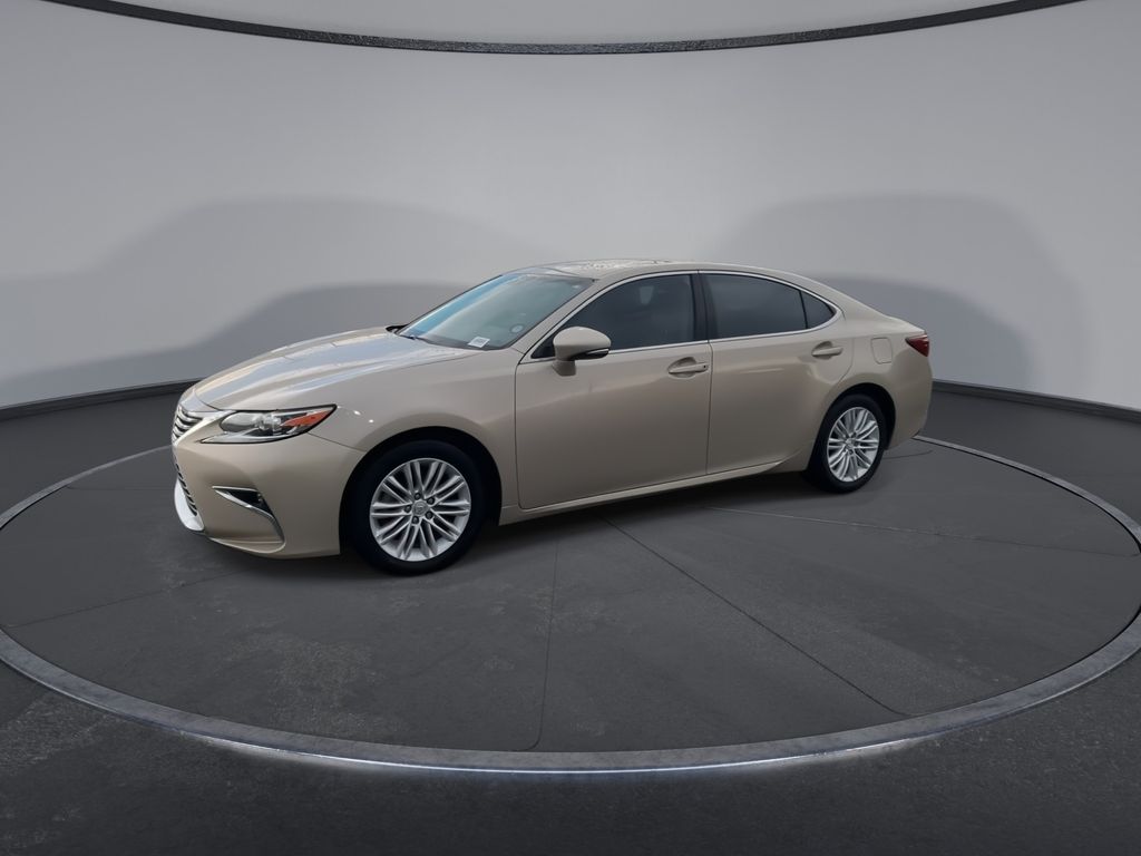 Thumbnail: 2016 Lexus ES - 5