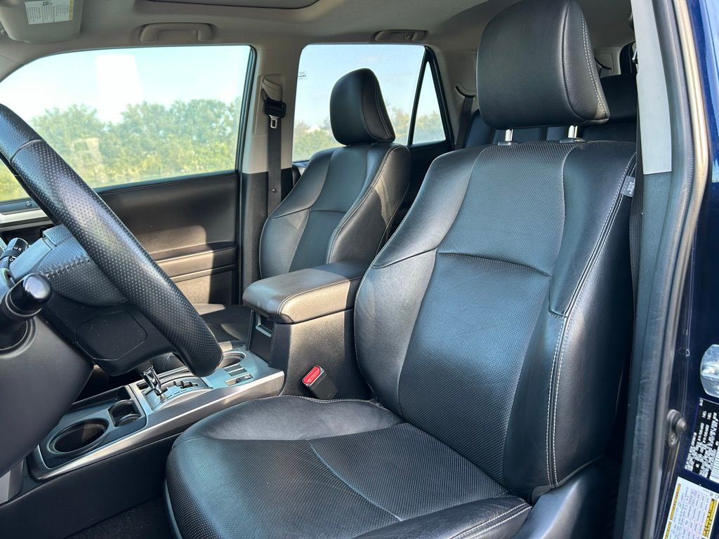 Thumbnail: 2023 Toyota 4Runner - 14