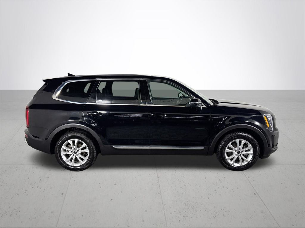 2022 Kia Telluride LX