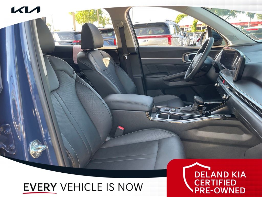 Used 2025 Kia Sorento SUV