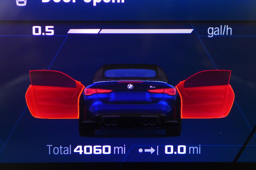 Thumbnail: 2025 BMW M4 - 31