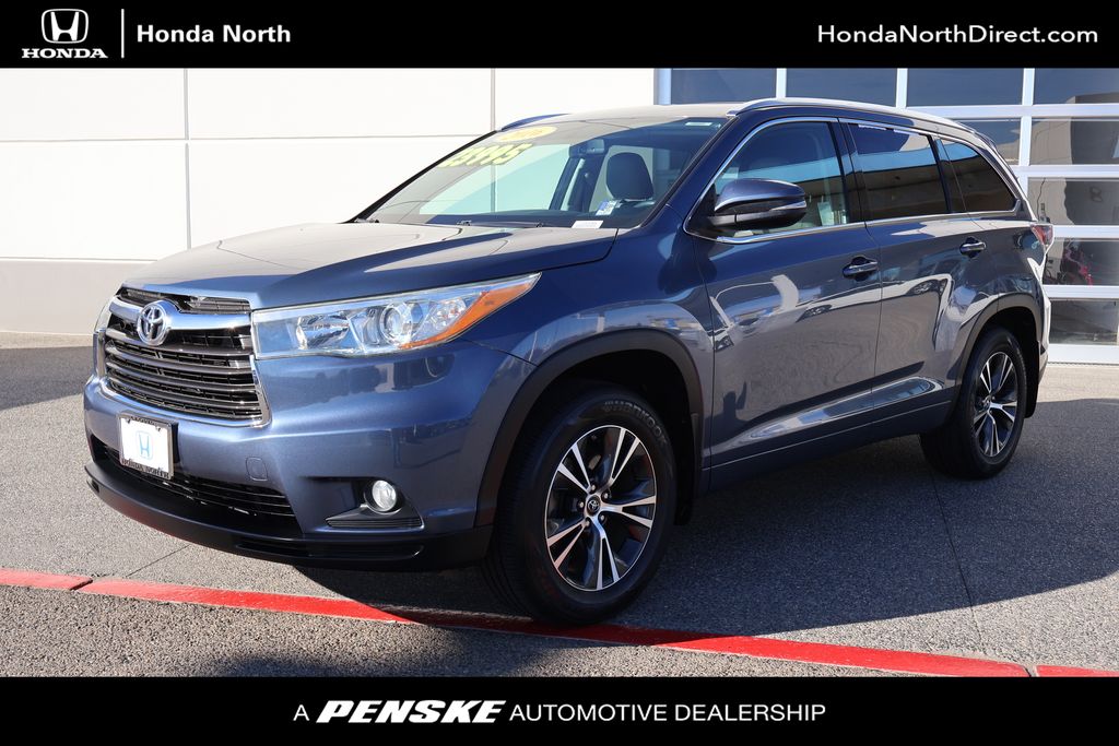 2016 Toyota Highlander XLE -
                Clovis, CA