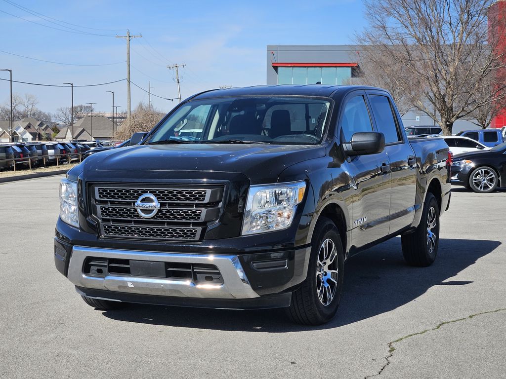 2022 Nissan Titan