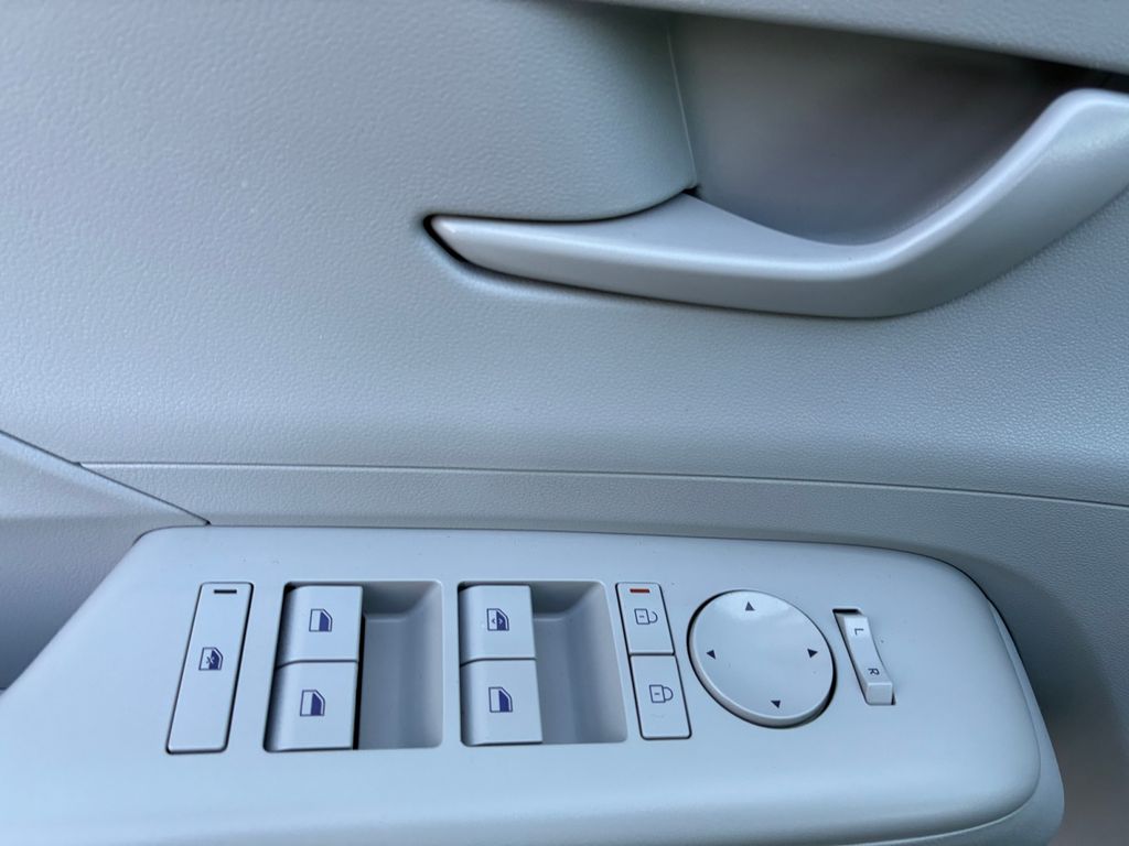 Used Car 2025 Hyundai Kona  Sel For Sale Under $20,000 In Austin, Texas