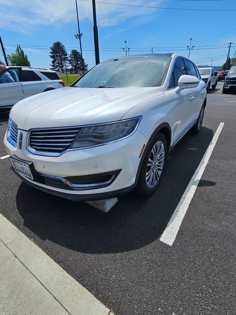 White Platinum Clearcoat Metallic 2016 Lincoln MKX Reserve AWD SUV / Crossover All-Wheel Drive 6-Speed Automatic
