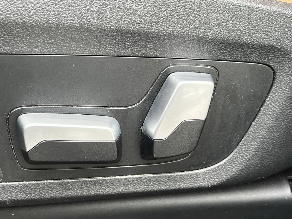 Thumbnail: 2022 BMW X3 - 12