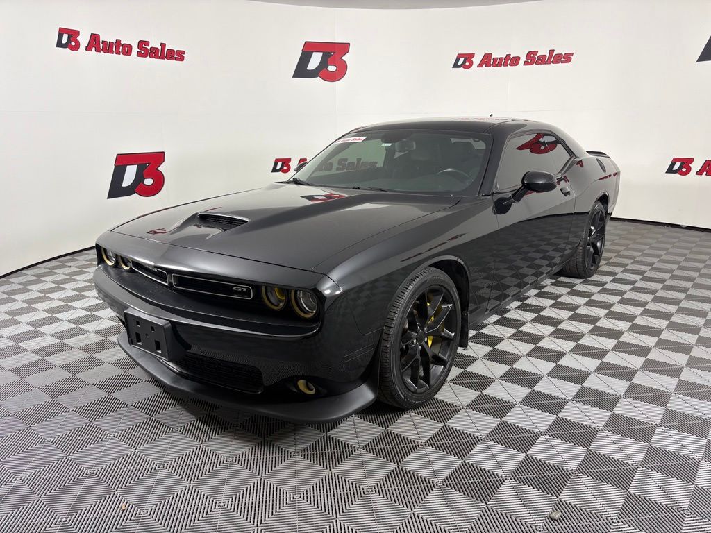 Pitch Black Clearcoat 2019 Dodge Challenger Coupe Rear-Wheel Drive 8-Speed Automatic