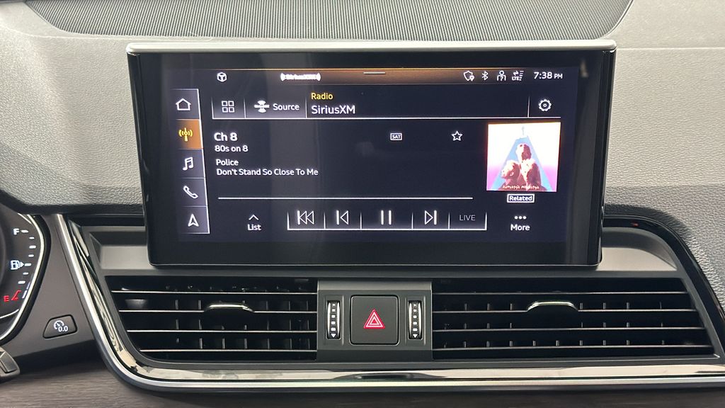 2022 Audi Q5 e Premium 21