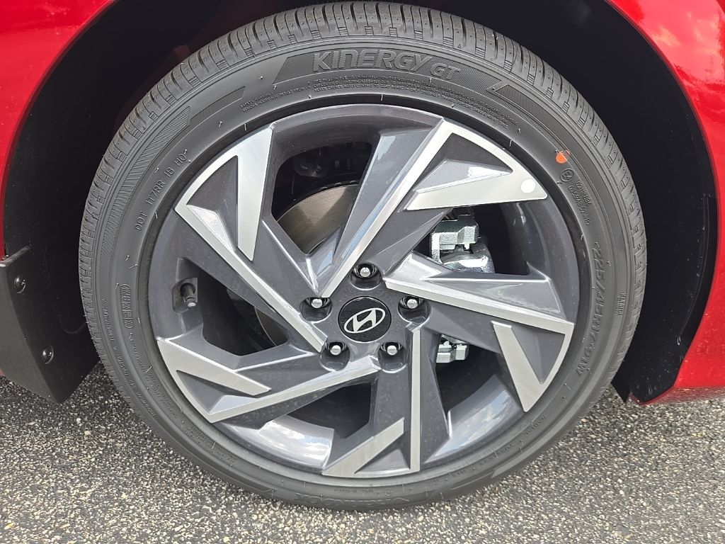 Thumbnail: 2025 Hyundai Elantra - 13