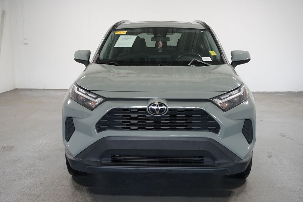 Thumbnail: 2022 Toyota RAV4 - 2
