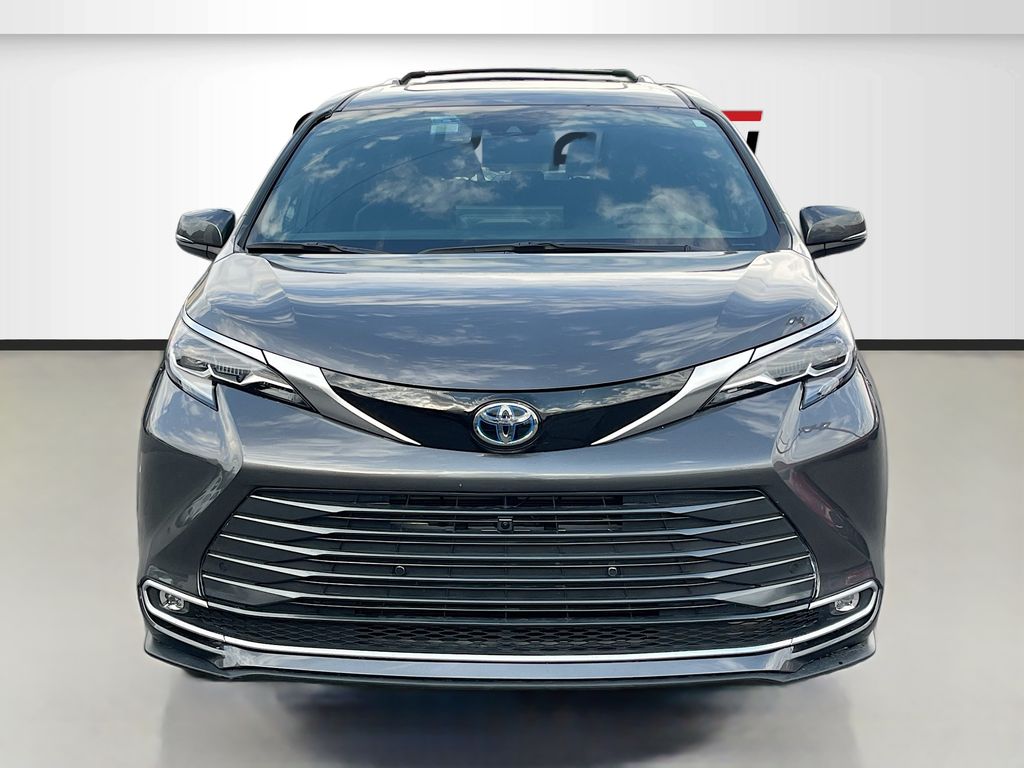 Used 2025 Magnetic Gray Metallic Toyota Platinum image 2