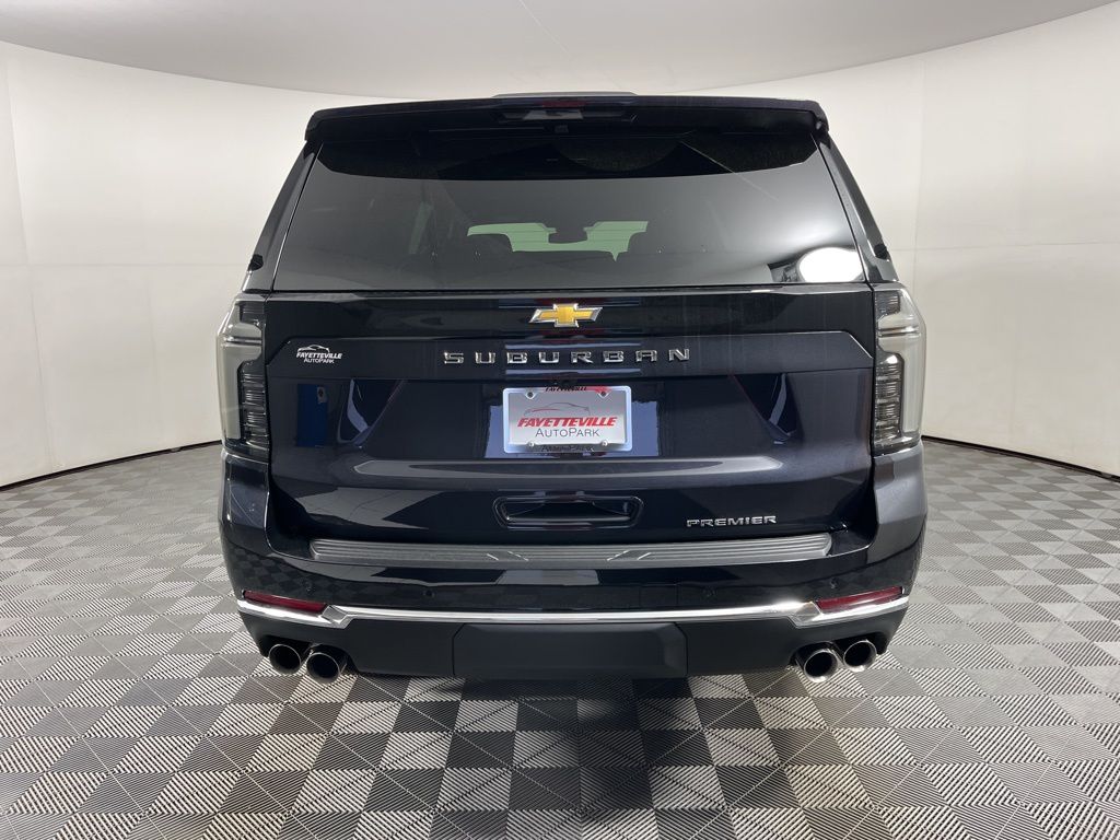 2025 Chevrolet Suburban Premier 14