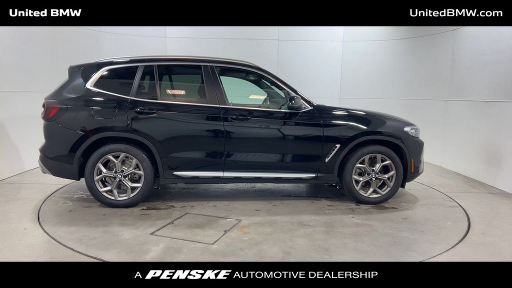 2023 BMW X3 sDrive30i 9