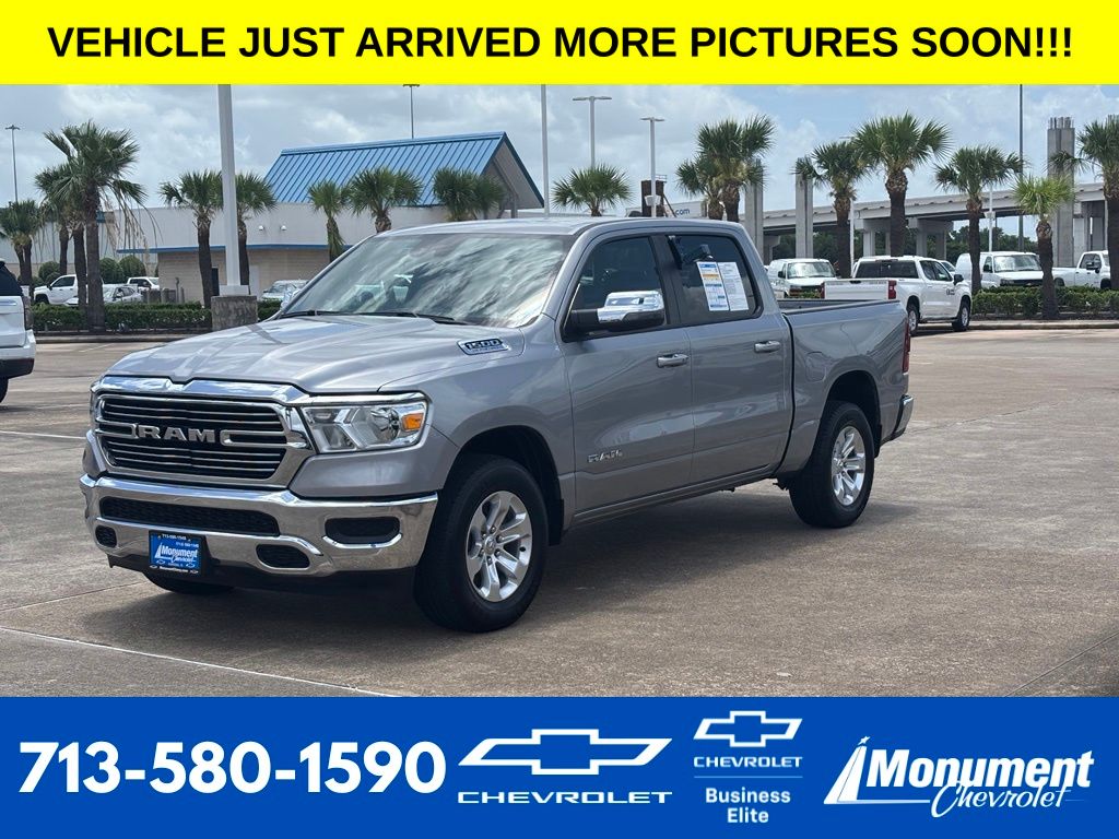 Billet Silver Metallic Clearcoat 2024 RAM 1500 Pickup Truck 4X2 8-Speed Automatic