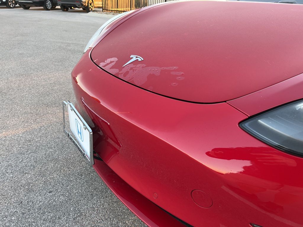 Thumbnail: 2021 Tesla Model 3 - 11