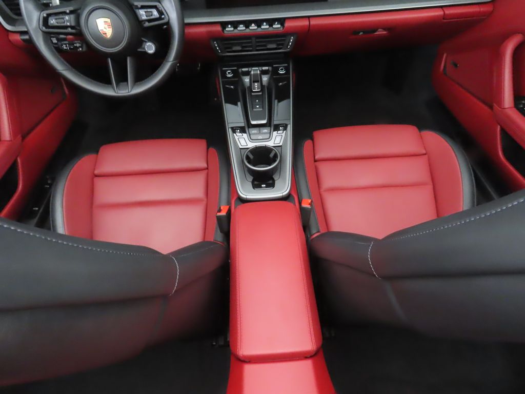 Thumbnail: 2025 Porsche 911 - 25