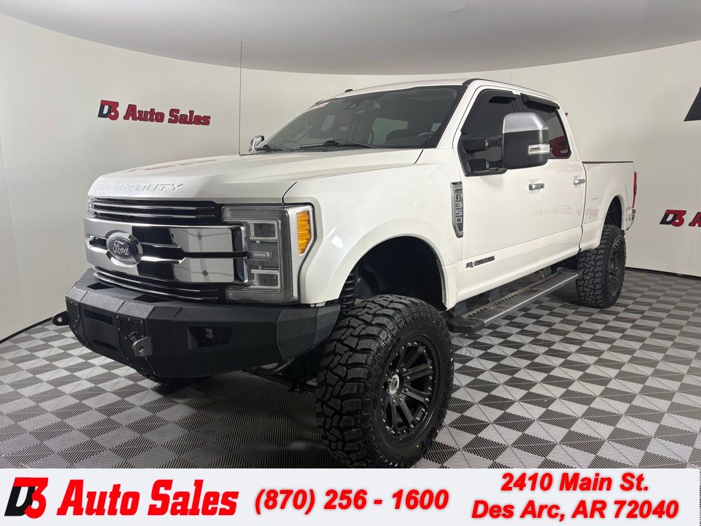2017 Ford F-350 Super Duty Lariat Crew Cab 4WD
