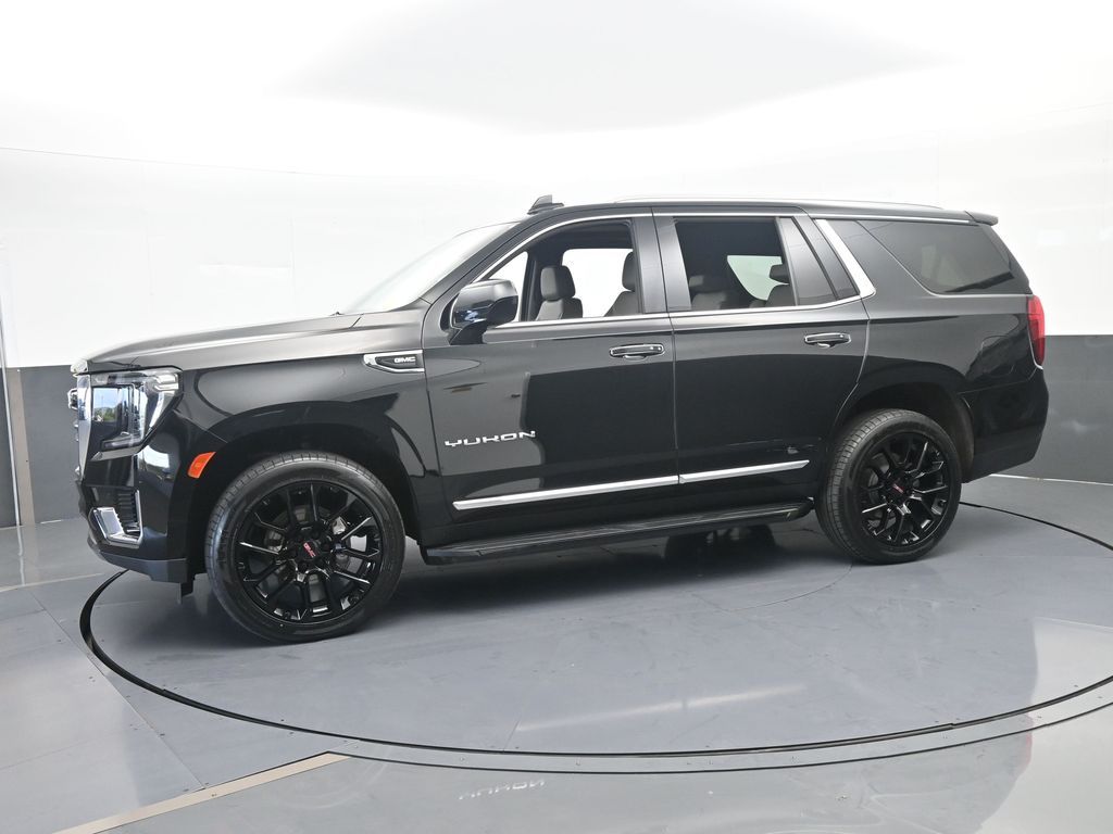 Used 2023 Onyx Black GMC SLT image 2