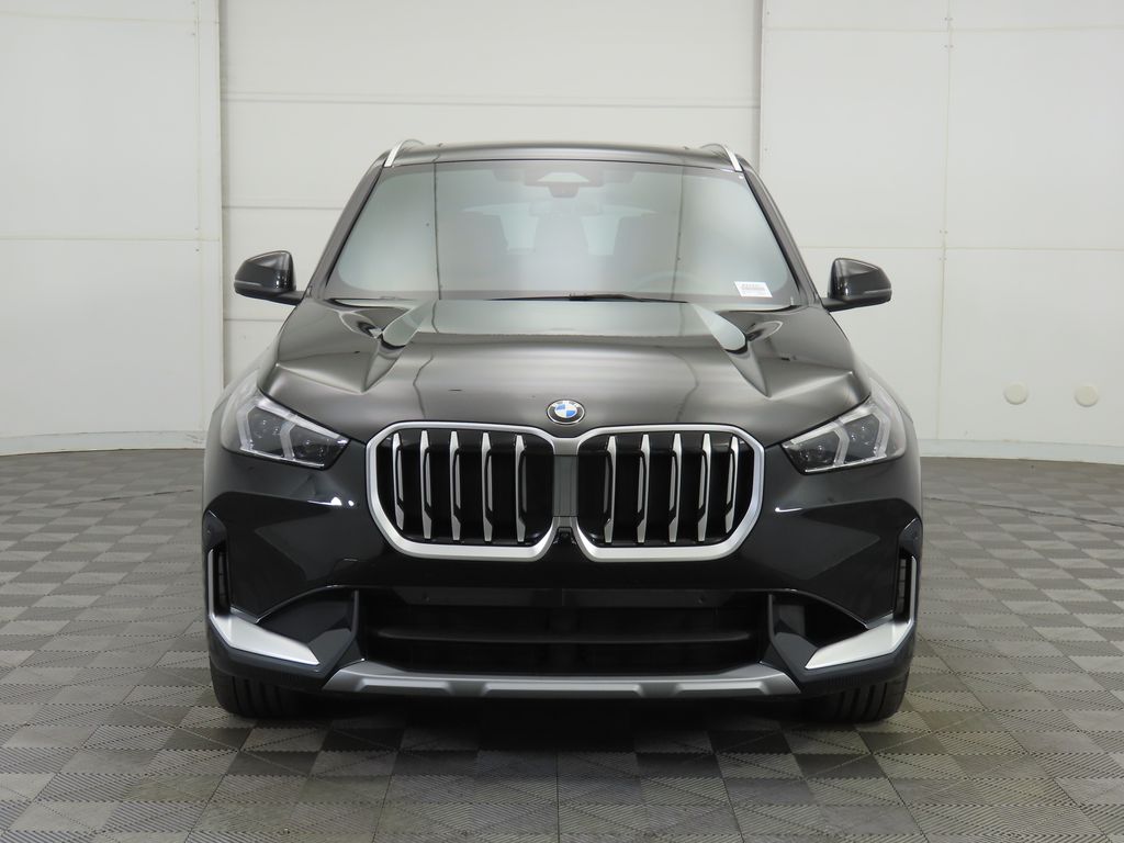Thumbnail: 2026 BMW X1 - 2