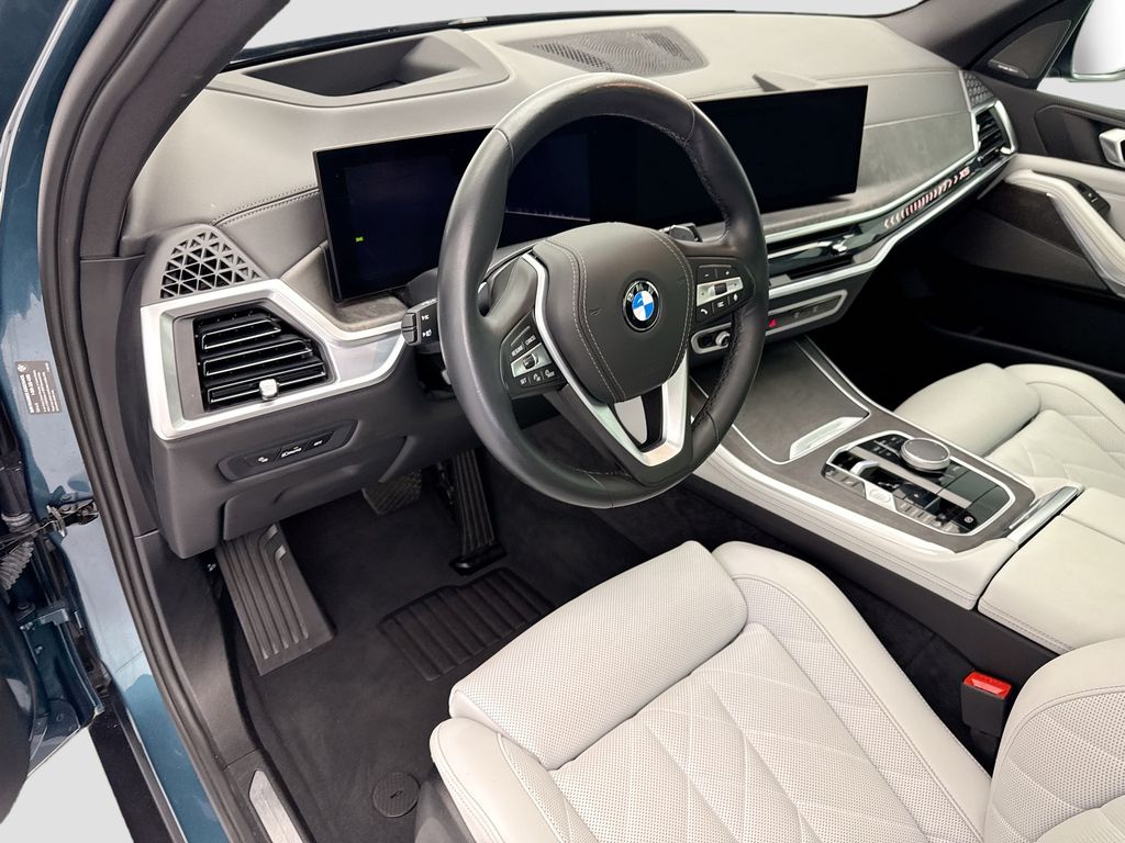 Thumbnail: 2024 BMW X5 - 9