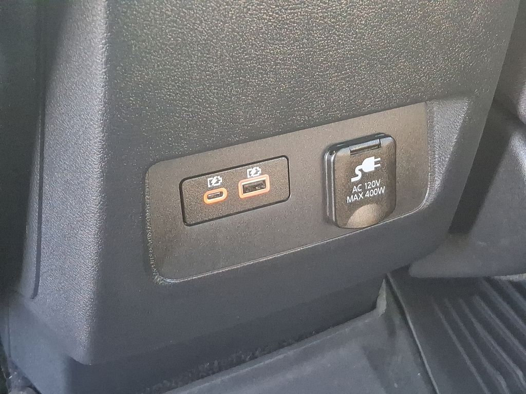 2022 Nissan Frontier SV 11
