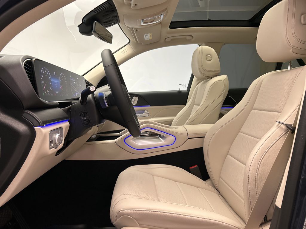 Thumbnail: 2025 Mercedes-Benz GLE - 12