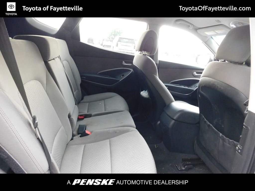 Thumbnail: 2014 Hyundai Santa Fe - 4