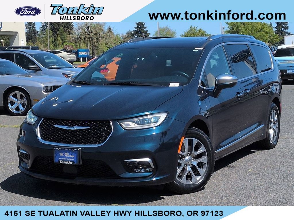 2022 Chrysler Pacifica Hybrid