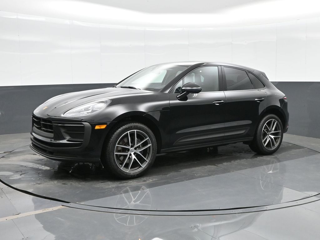 Black 2025 Porsche Macan SUV / Crossover 7-Speed Automatic