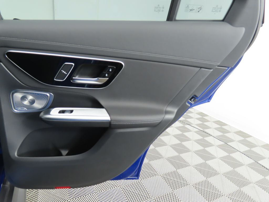 Thumbnail: 2026 Mercedes-Benz GLC - 27