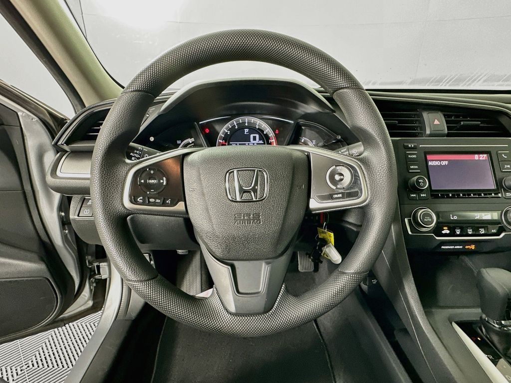 Thumbnail: 2016 Honda Civic - 11