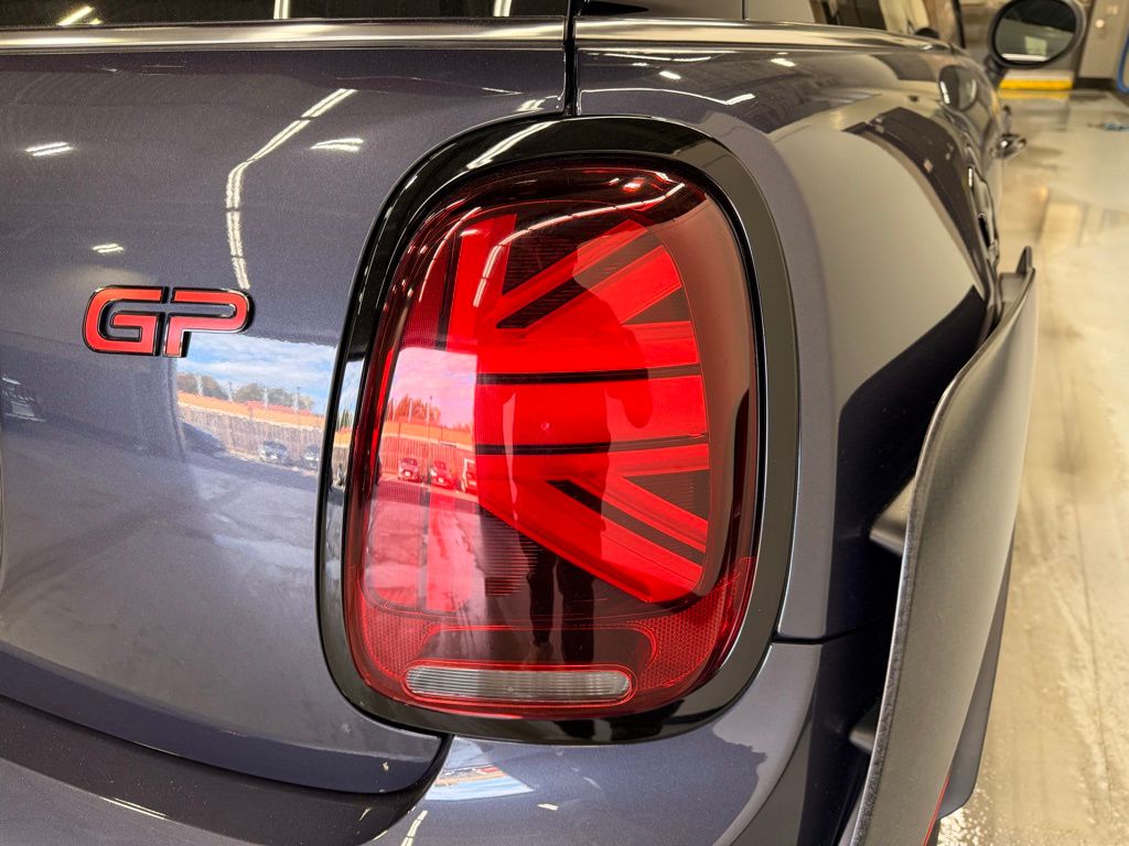 Thumbnail: 2021 MINI Cooper - 5