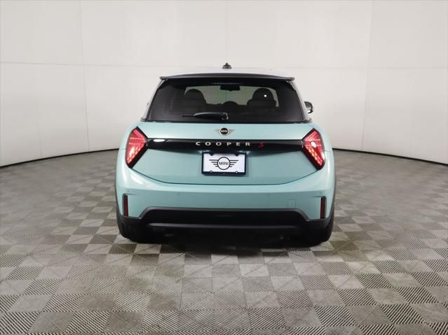 Thumbnail: 2026 MINI Cooper - 6